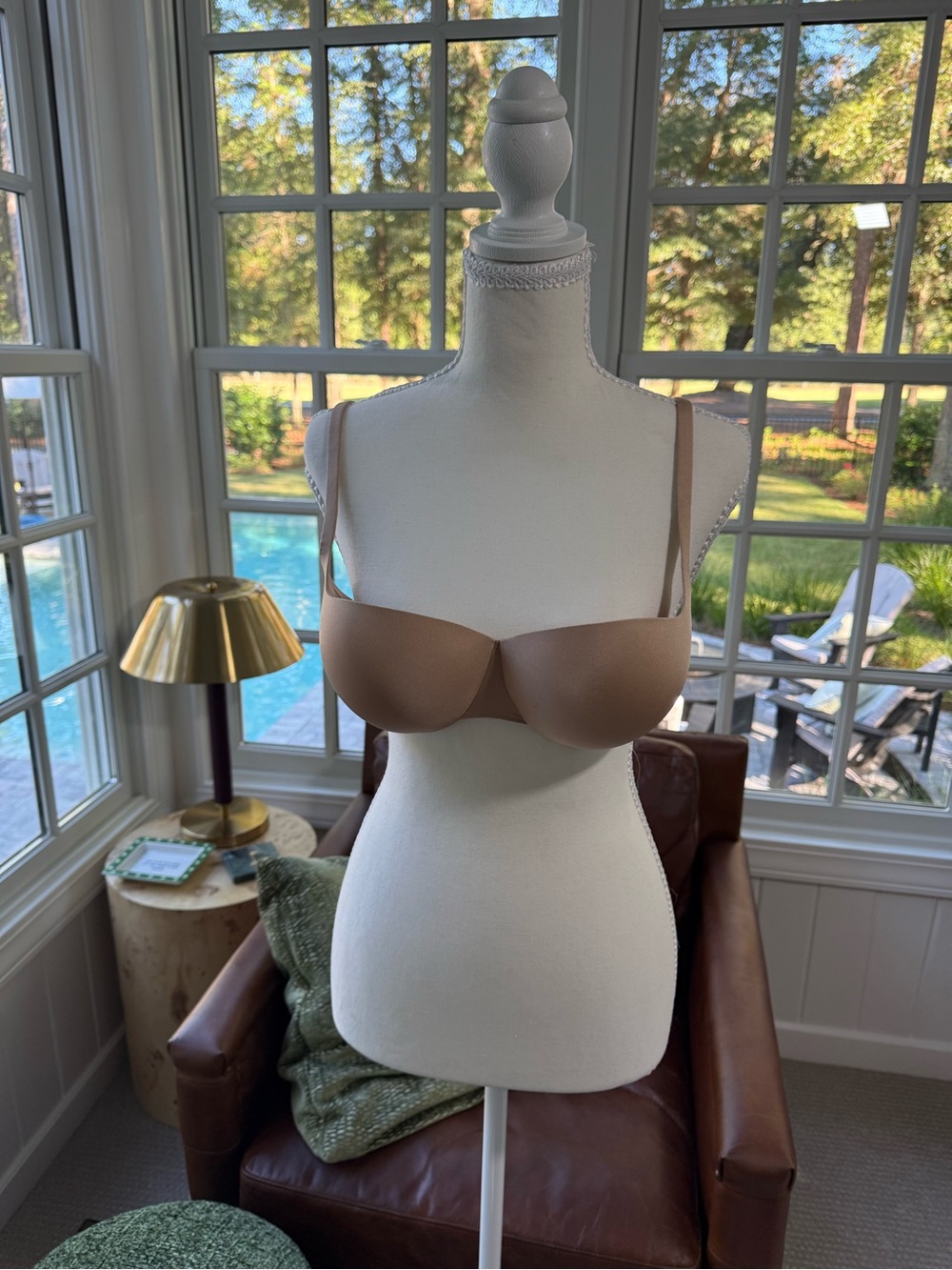 NWT SKIMS Padded Bra in Tan